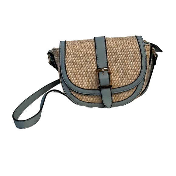 Izzy & Ali Small Natural Rattan and Light Blue Crossbody Bag OS - Picture 3 of 12